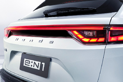 e:N1 Tail light