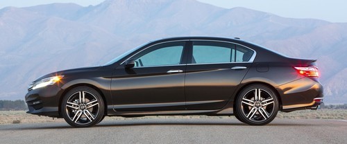 Accord (1996-2015) Side view