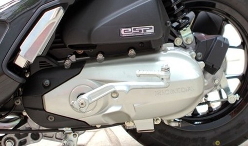 Honda Moove 14 Engine View
