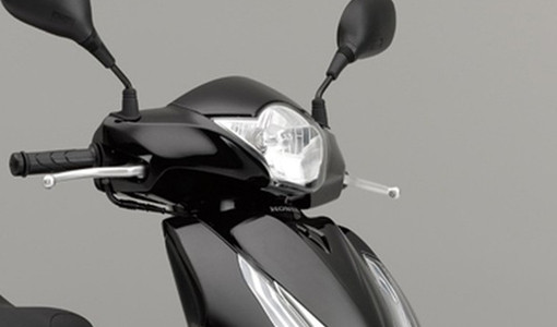 Honda Sh150 i Head Light View