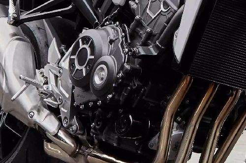 ฮอนด้า ซีบี 1000 อาร์ Engine View