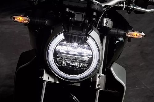 ฮอนด้า ซีบี 1000 อาร์ Head Light View