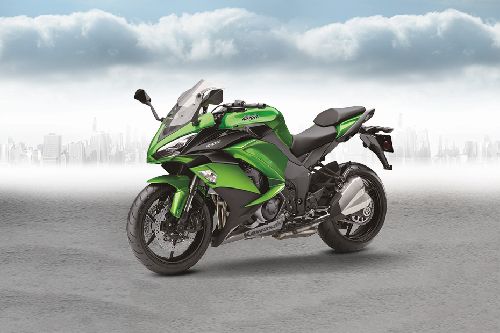 Kawasaki Ninja 1000 Slant Rear View Full Image