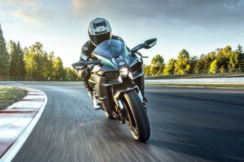 Kawasaki Ninja H2 Front View Full Image