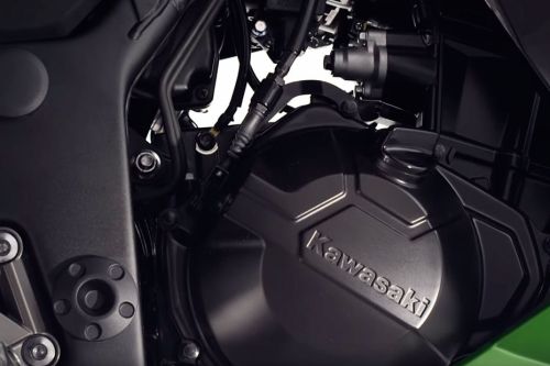 Kawasaki Z300 2022 Motorcycle Price, Find Reviews, Specs | ZigWheels ...