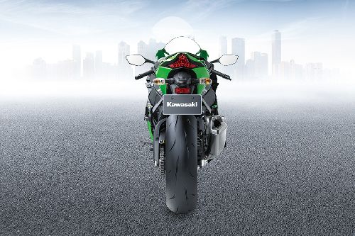 Kawasaki Ninja ZX-10R Rear Viewfull Image