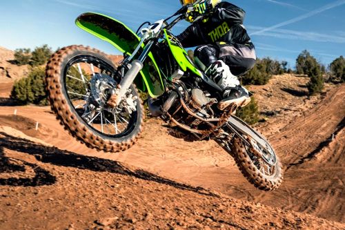 คาวาซากิ เคเอ๊กซ์ Front Tyre View