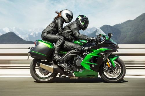 Kawasaki Ninja H2 SX SE Right Side Viewfull Image