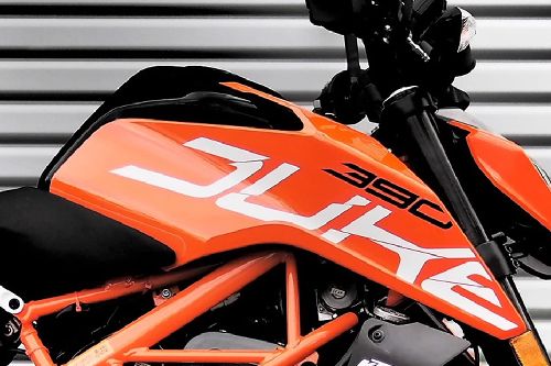 KTM 390 Duke Fuel Tank View
