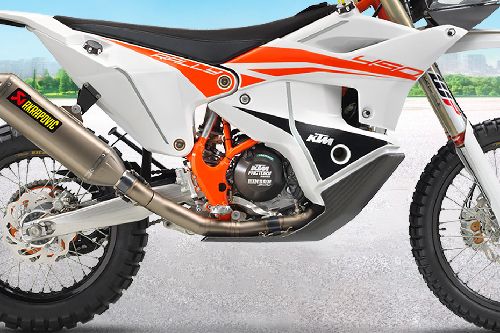KTM 450 RALLY Engine View