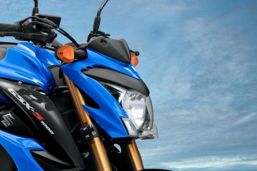 ซูซูกิ จีเอสเอ๊กซ์ เอส 1000 Head Light View
