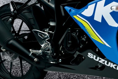 ซูซูกิ จีเอสเอ๊กซ์ อาร์150 Engine View