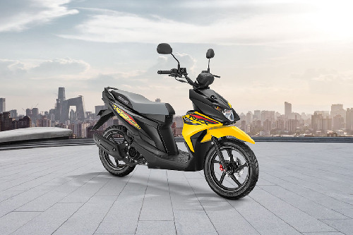 Suzuki Nex Crossover Slant Front View Full Image