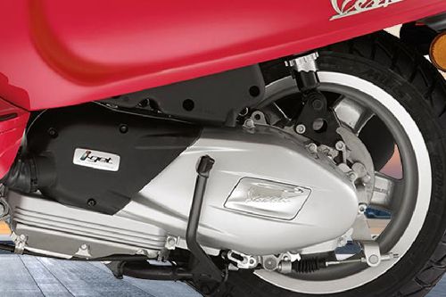 เวสป้า ไพรมาเวรา 150 ไอ เก็ต Engine View