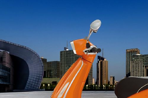 เวสป้า สปริ้นท์ 125 ไอ เก็ต Head Light View