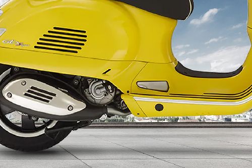 Vespa GTS SUPER SPORT 300 Engine View