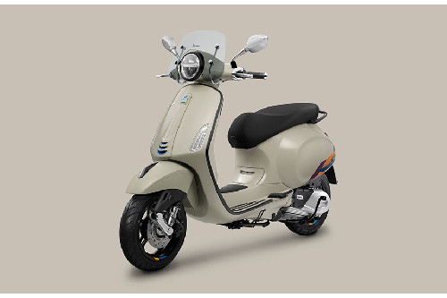 เวสป้า Primavera Slant Front View Full Image