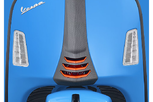 Vespa GTS Side Indicators Front