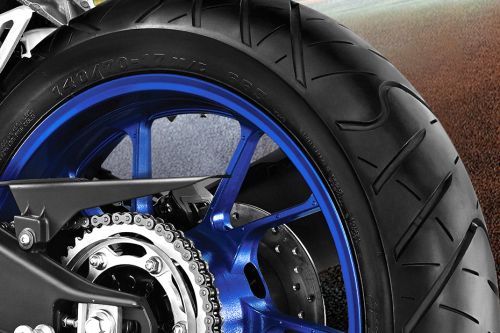 Yamaha YZF-R15 2017 Motorcycle Price, Find Reviews, Specs | ZigWheels ...