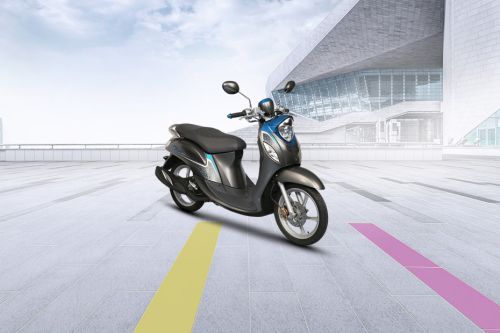 ยามาฮ่า ฟีโน่ 125 ซีโอซี Slant Rear View Full Image