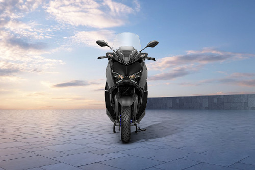 Yamaha Xmax Connected Front View Full Image