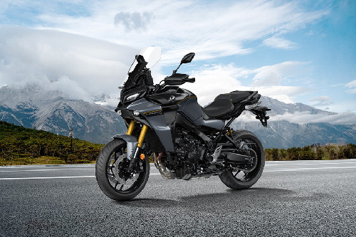 ยามาฮ่า TRACER 9GT Plus Slant Front View Full Image