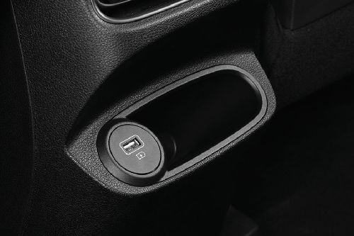 Power Accessories Outlet View of ฮุนได Creta