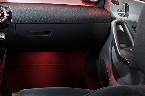 เมอเซเดส-เบนซ์ A-Class Saloon Glove Box