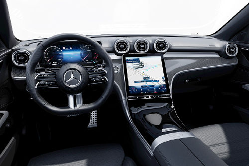 Dashboard View of ซี-คลาส ซาลูน