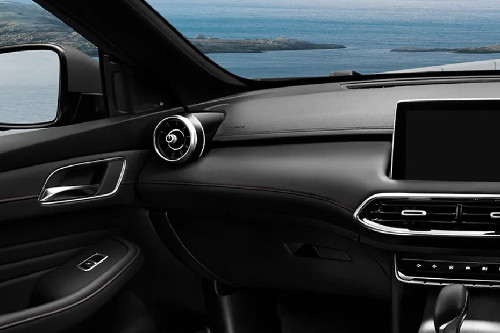 เอ็มจี HS Passengers View