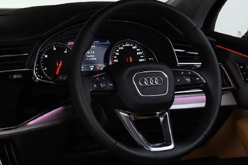 ออดี้ คิว 7 Steering Wheel
