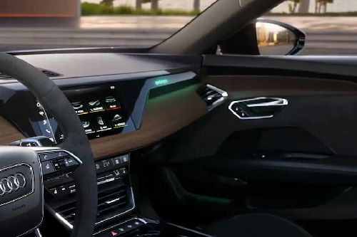 ออดี้ E-Tron GT Passengers View