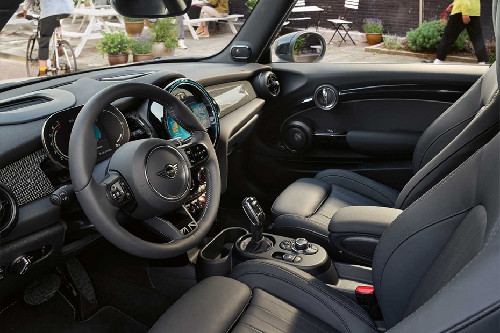 Dashboard View of 3-Door Hatch