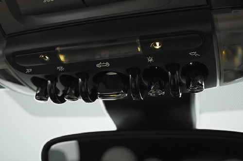 คอนเวอร์ติเบิ้ล Courtesy Lamps