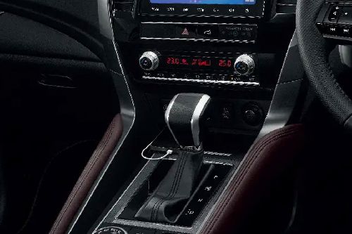 มิตซูบิชิ ปาเจโร่ สปอร์ต Gear Shifter