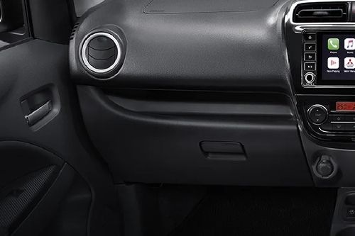 มิตซูบิชิ มิราจ Glove Box