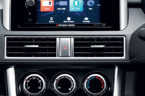 เอ็กซ์แพนเดอร์ Front Ac Vents