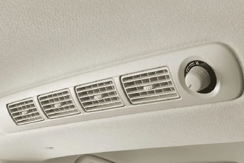 Xpander Cross Rear AC Controls