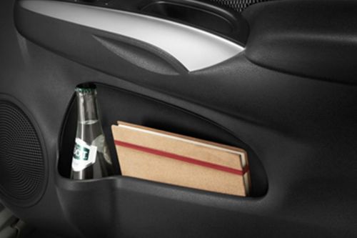 Side Bottle Holder of อัลเมร่า