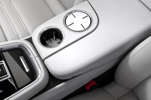 พานาเมรา Front Center Divider