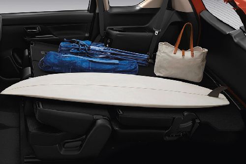 Folding Seats of ซูซูกิ XL7 Hybrid