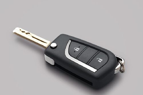 โตโยต้า ไฮลักซ์ รีโว สแตนดาร์ด แค็ป Keychain Fob