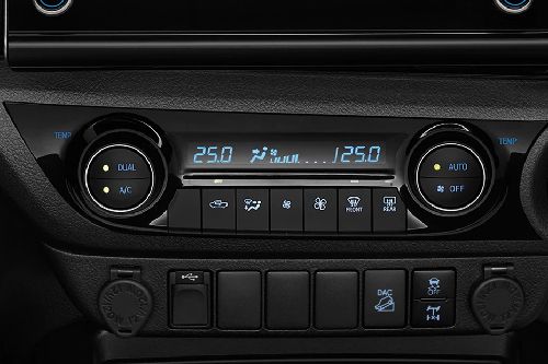 Front AC Controls of Toyota Hilux Revo Prerunner