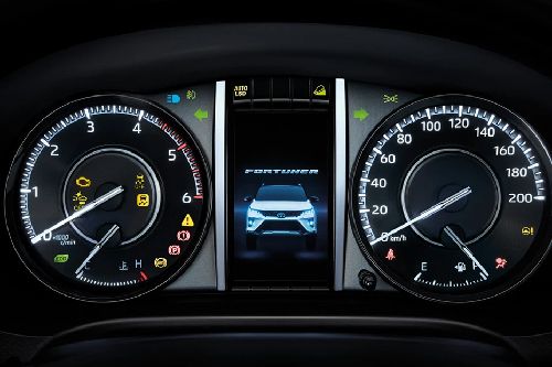 Fortuner Legender TachoMeter