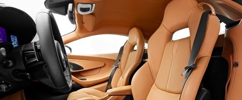 570 เอส Front Seats