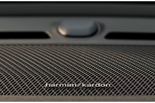 Speakers View of Volvo EX40