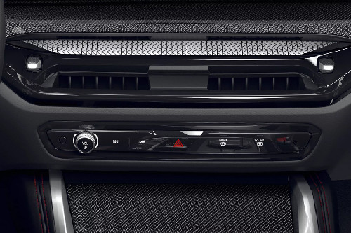 เอ็มทู คูเป้ Front Ac Vents