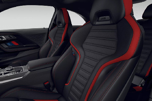 เอ็มทู คูเป้ Front Seats