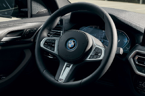 บีเอ็มดับเบิลยู iX3 Steering Wheel