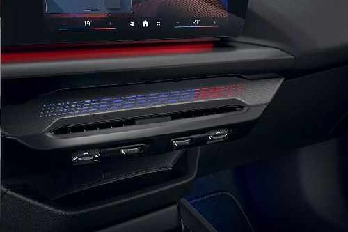 Front AC Controls of บีเอ็มดับเบิลยู 2 Series Gran Coupe